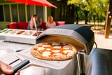 Ooni KODA 12 pizza oven op gas (30 mbar|NL) sfeerfoto