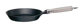 Ronneby Bruk Koekenpan Maestro gietijzer RVS greep schuin rand 24 cm Ronneby Bruk Koekenpan Maestro gietijzer RVS greep schuin rand 24 cm