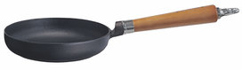 Ronneby Bruk Koekenpan Maestro gietijzer houten greep 20 cm Ronneby Bruk Koekenpan Maestro gietijzer houten greep 20 cm