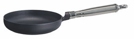 Ronneby Bruk Koekenpan Maestro gietijzer rvs greep 20 cm Ronneby Bruk Koekenpan Maestro gietijzer rvs greep 20 cm